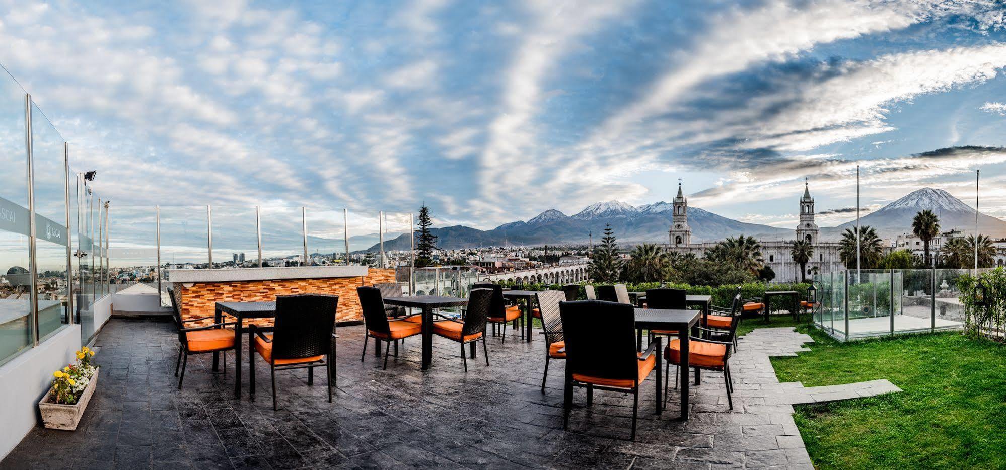 Katari Hotel At Plaza De Armas Arequipa Eksteriør billede